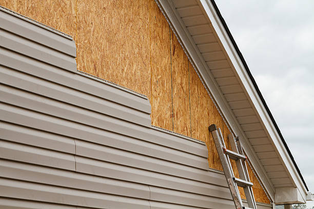 24/7 Emergency Storm Damage Siding Repair experts in Carthage, NC